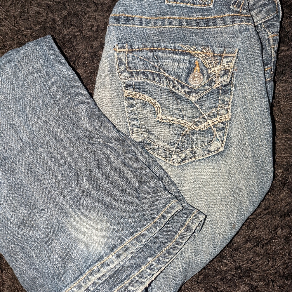 Jeans - Picture 2 of 4